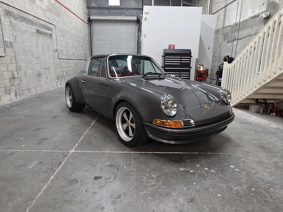 1985 Porsche 911 Carrera 3.2 - Image 23 of 31