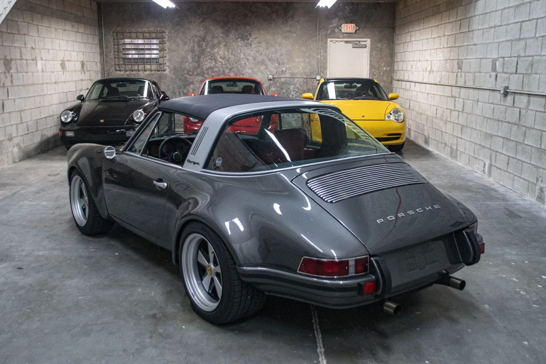 1985 Porsche 911 Carrera 3.2 - Image 27 of 31