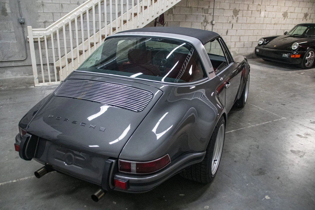 1985 Porsche 911 Carrera 3.2 - Image 25 of 31