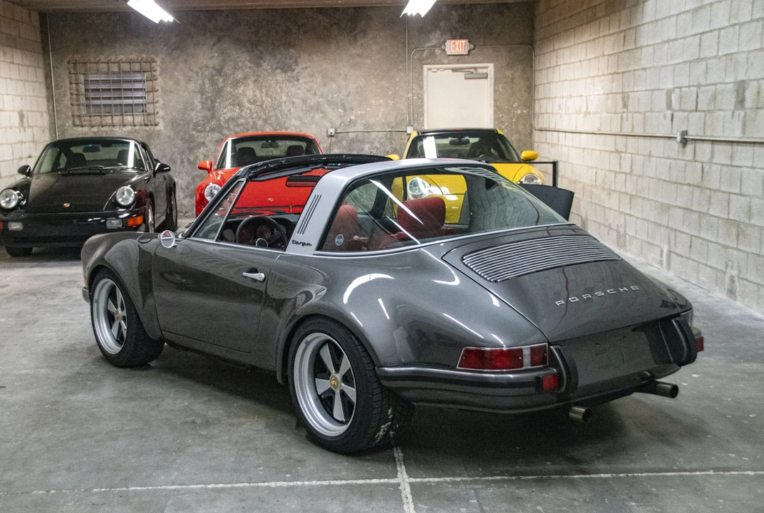 1985 Porsche 911 Carrera 3.2 - Image 9 of 31