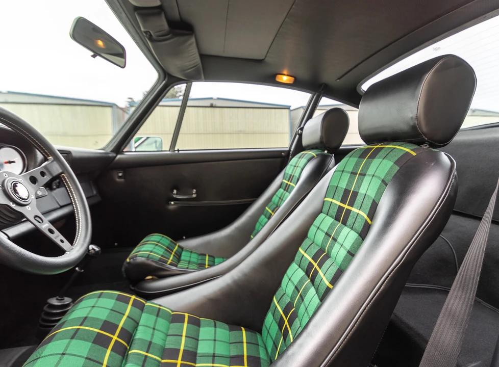 1985 Porsche 911 Carrera 3.2 - Image 14 of 31