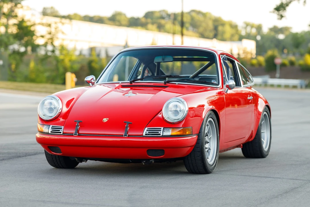 1986 Porsche 911 Carrera 3.2 - Image 4 of 31