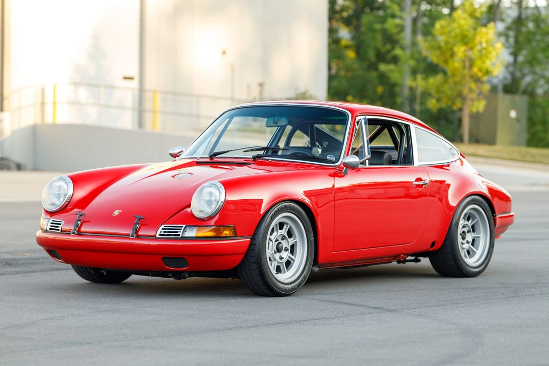 1986 Porsche 911 Carrera 3.2 - Image 2 of 31