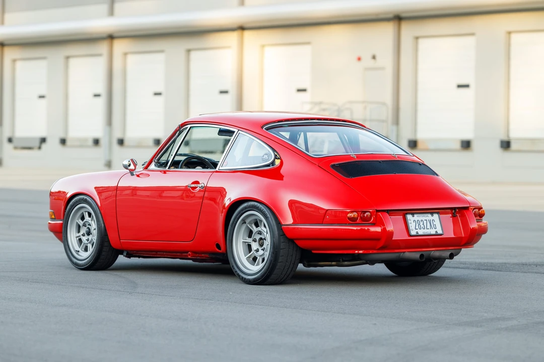 1986 Porsche 911 Carrera 3.2 - Image 29 of 31