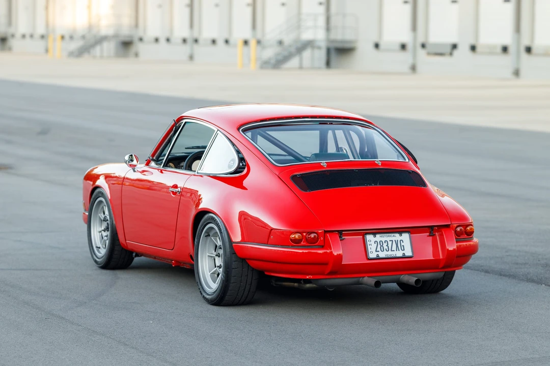 1986 Porsche 911 Carrera 3.2 - Image 28 of 31