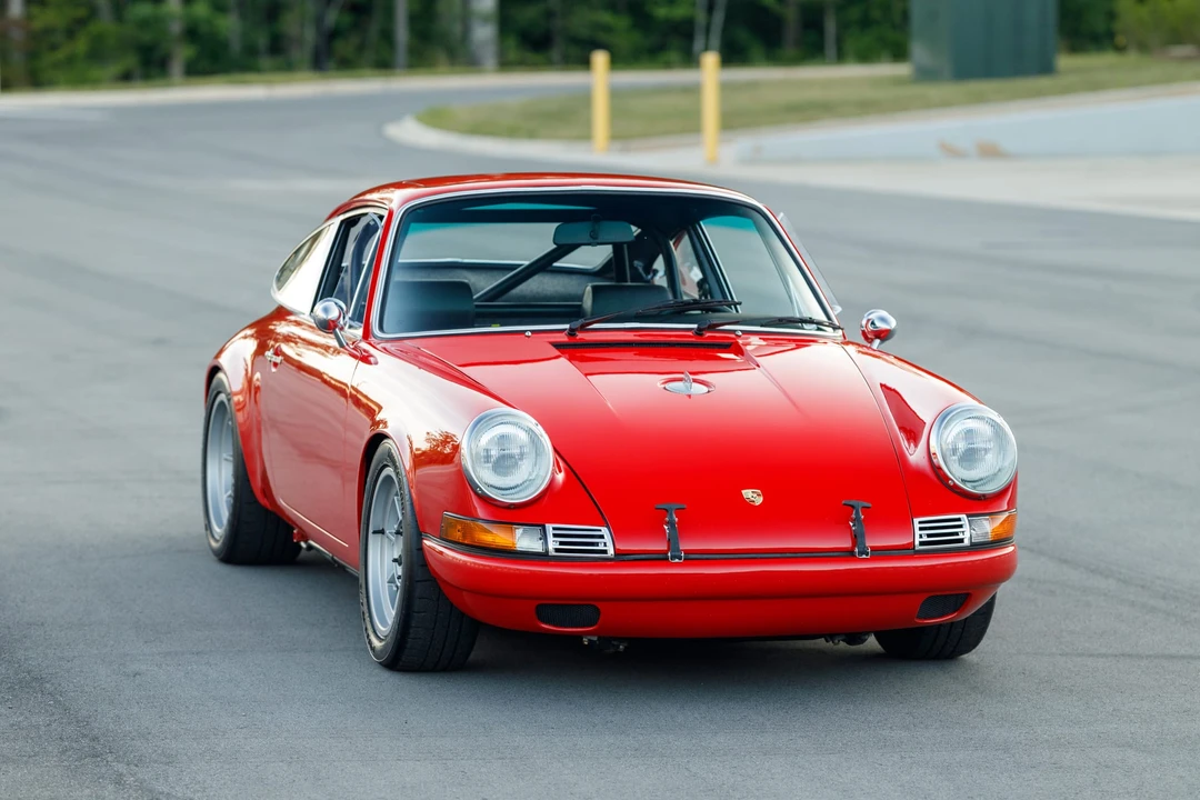 1986 Porsche 911 Carrera 3.2 - Image 10 of 31