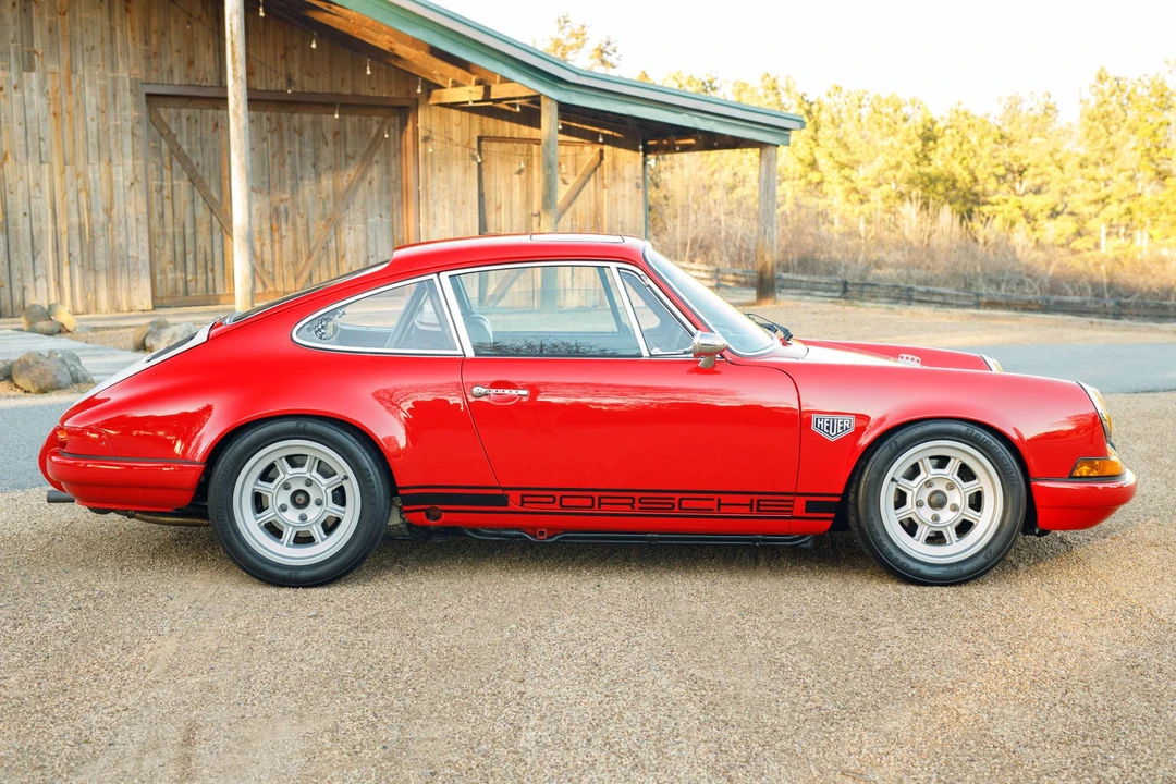 1986 Porsche 911 Carrera 3.2 - Image 11 of 31