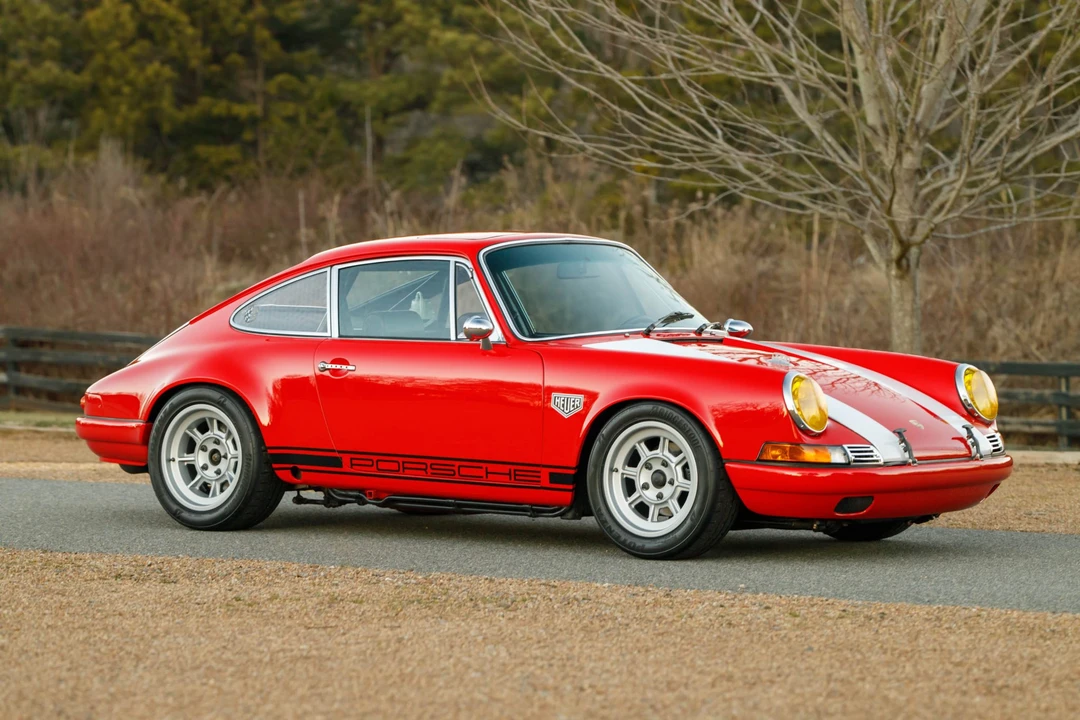 1986 Porsche 911 Carrera 3.2 - Image 12 of 31