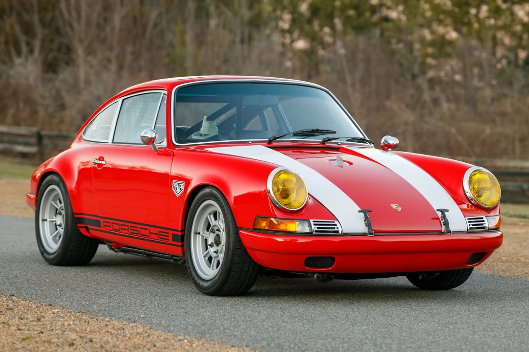 1986 Porsche 911 Carrera 3.2 - Image 9 of 31