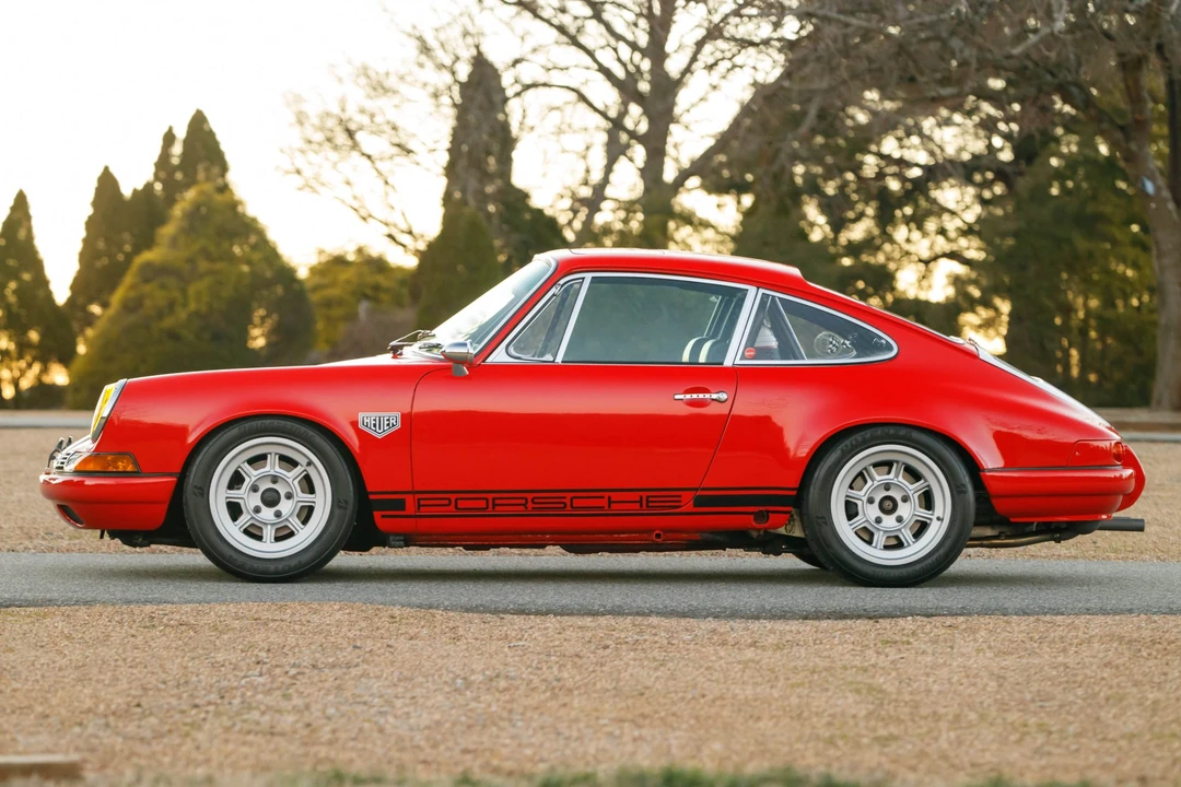 1986 Porsche 911 Carrera 3.2 - Image 24 of 31