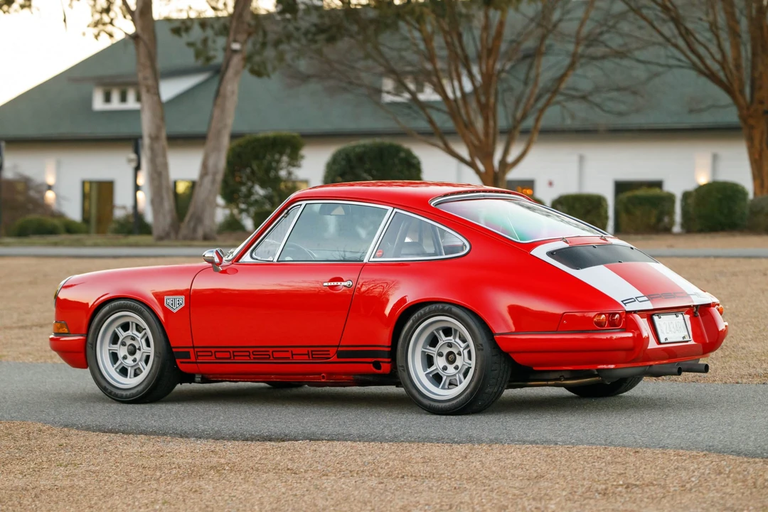 1986 Porsche 911 Carrera 3.2 - Image 22 of 31