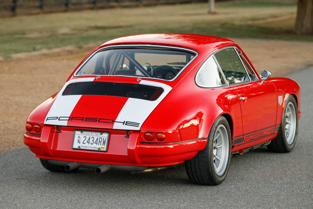 1986 Porsche 911 Carrera 3.2 - Image 16 of 31