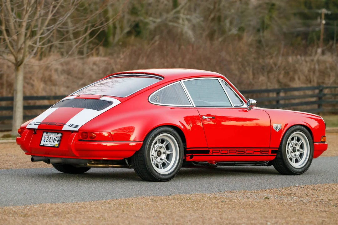 1986 Porsche 911 Carrera 3.2 - Image 14 of 31