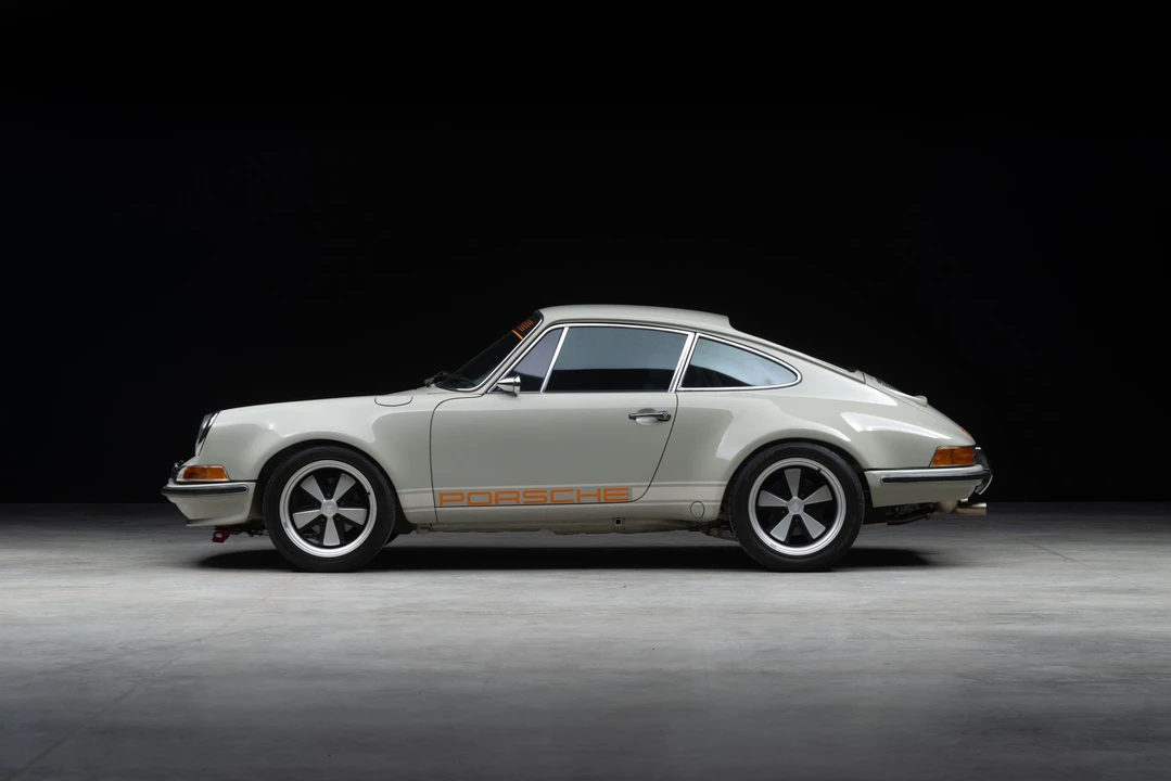 1987 Porsche 911 Carrera 3.2 - Image 17 of 31