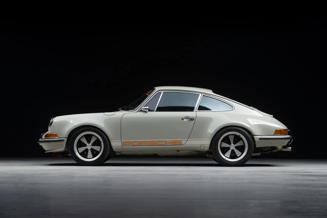 1987 Porsche 911 Carrera 3.2 - Image 14 of 31