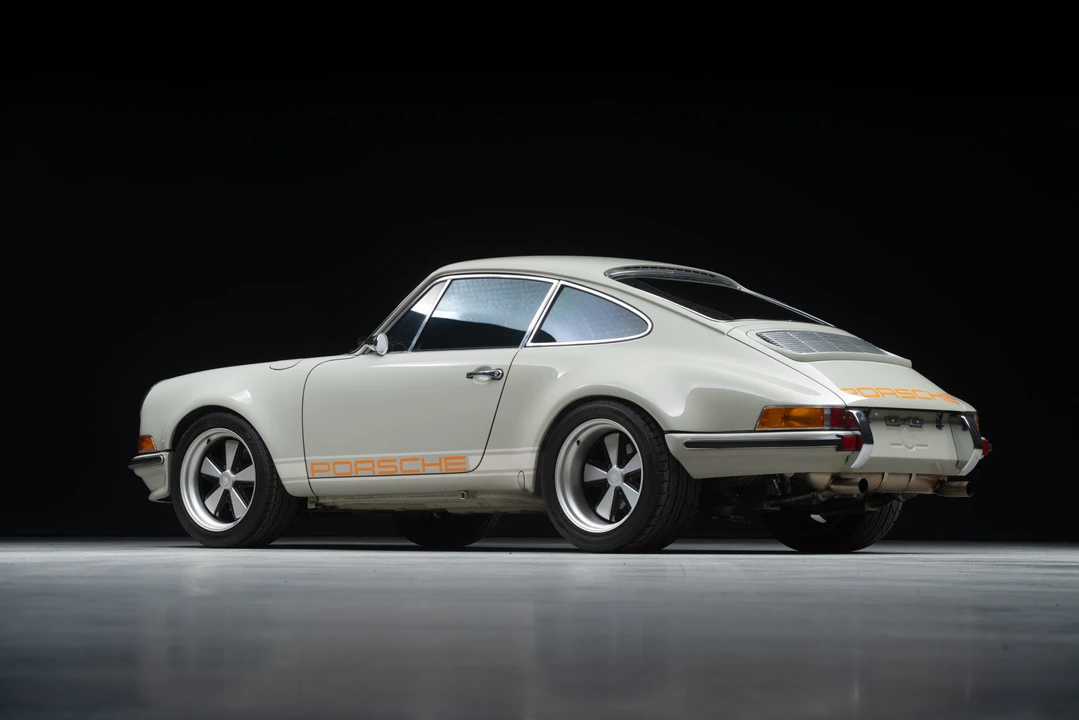 1987 Porsche 911 Carrera 3.2 - Image 18 of 31