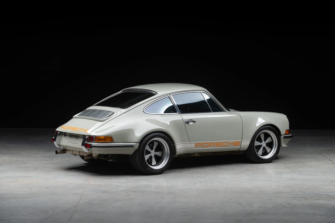 1987 Porsche 911 Carrera 3.2 - Image 27 of 31