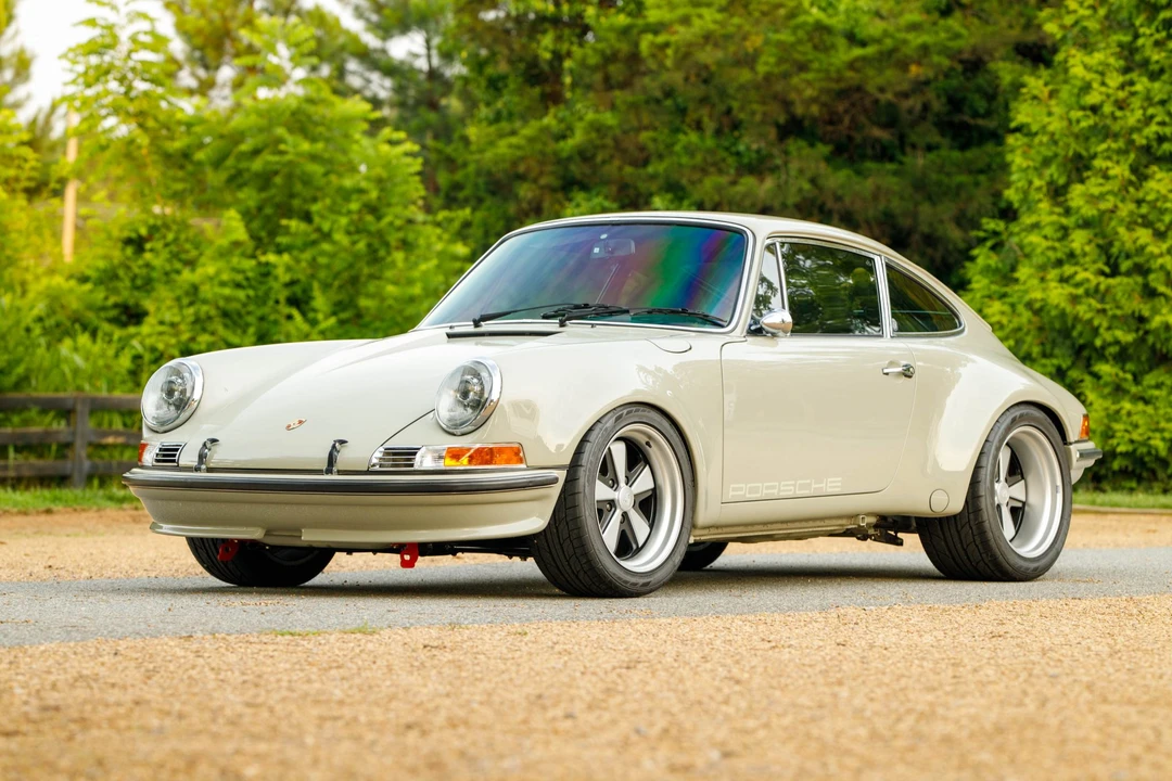 1987 Porsche 911 Carrera 3.2 - Image 4 of 31