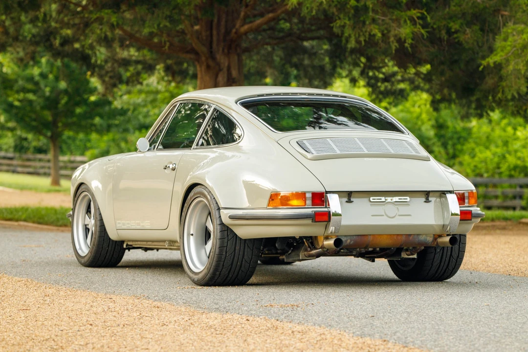 1987 Porsche 911 Carrera 3.2 - Image 10 of 31
