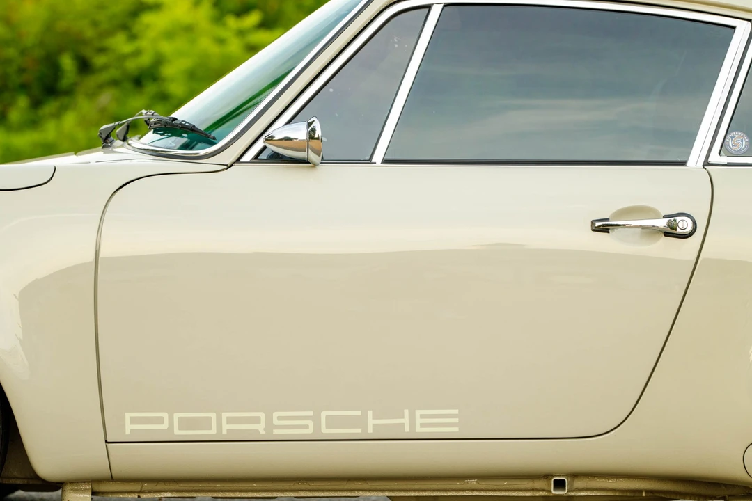 1987 Porsche 911 Carrera 3.2 - Image 29 of 31