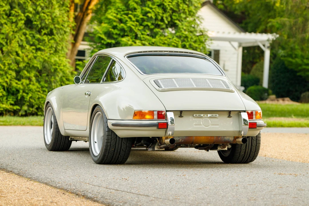 1987 Porsche 911 Carrera 3.2 - Image 11 of 31