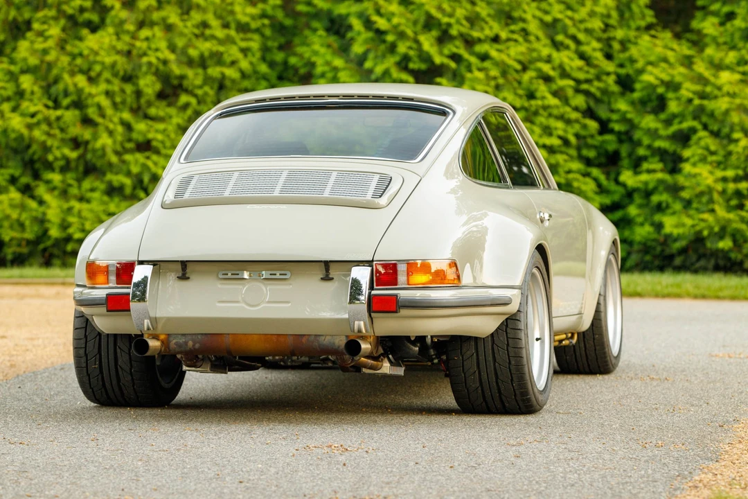 1987 Porsche 911 Carrera 3.2 - Image 16 of 31