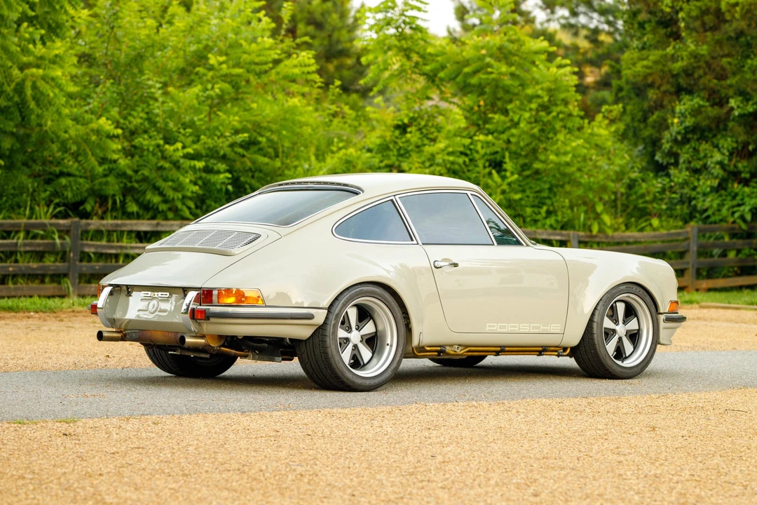 1987 Porsche 911 Carrera 3.2 - Image 18 of 31