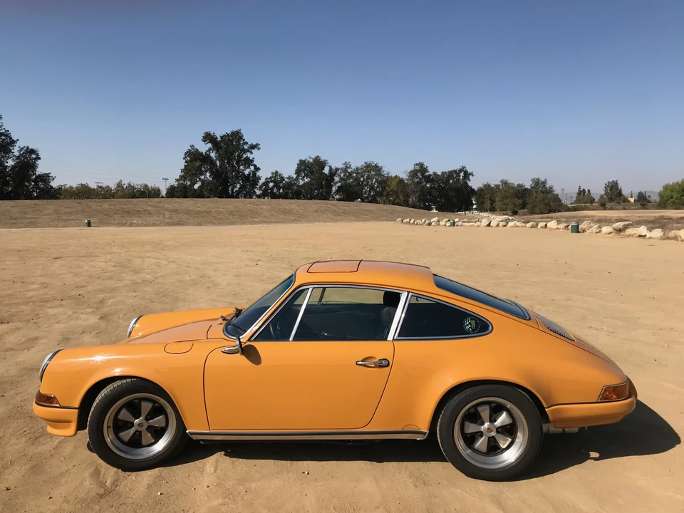 1987 Porsche 911 Carrera 3.2 - Image 4 of 31