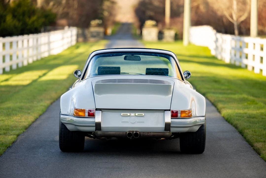 1987 Porsche 911 Carrera 3.2 - Image 9 of 31