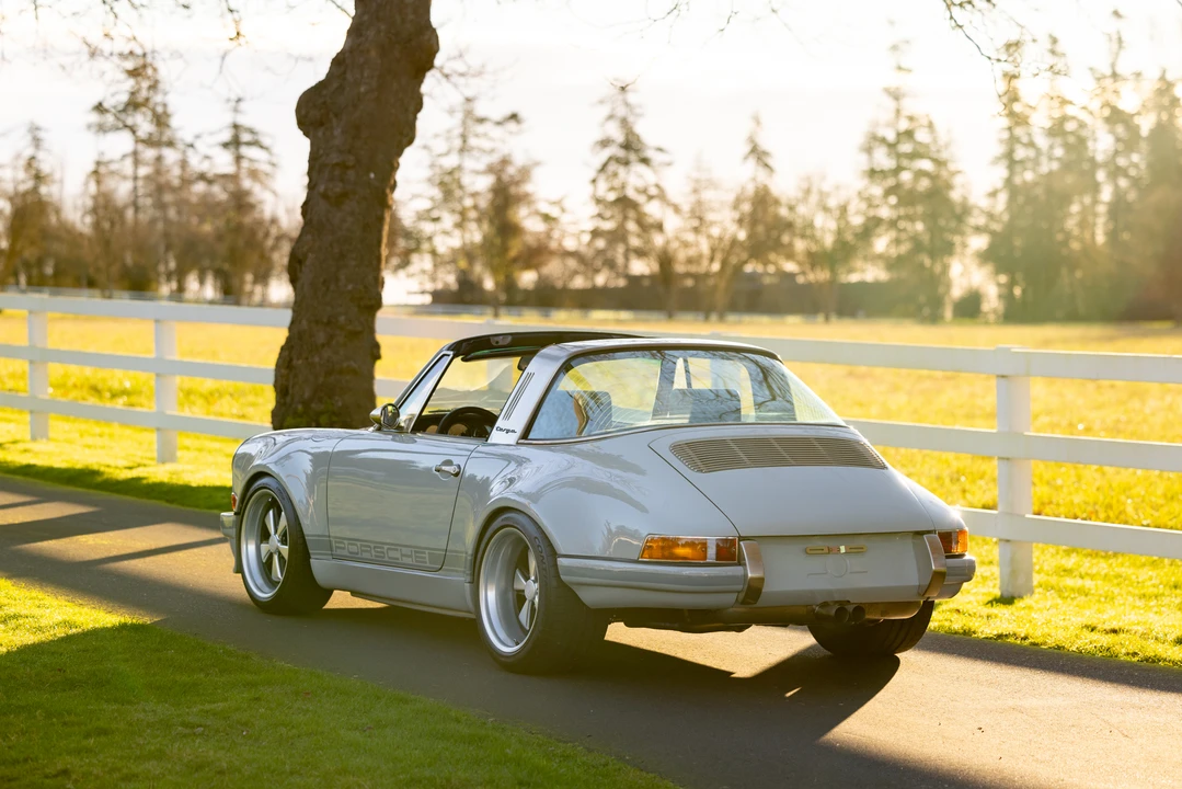 1987 Porsche 911 Carrera 3.2 - Image 29 of 31