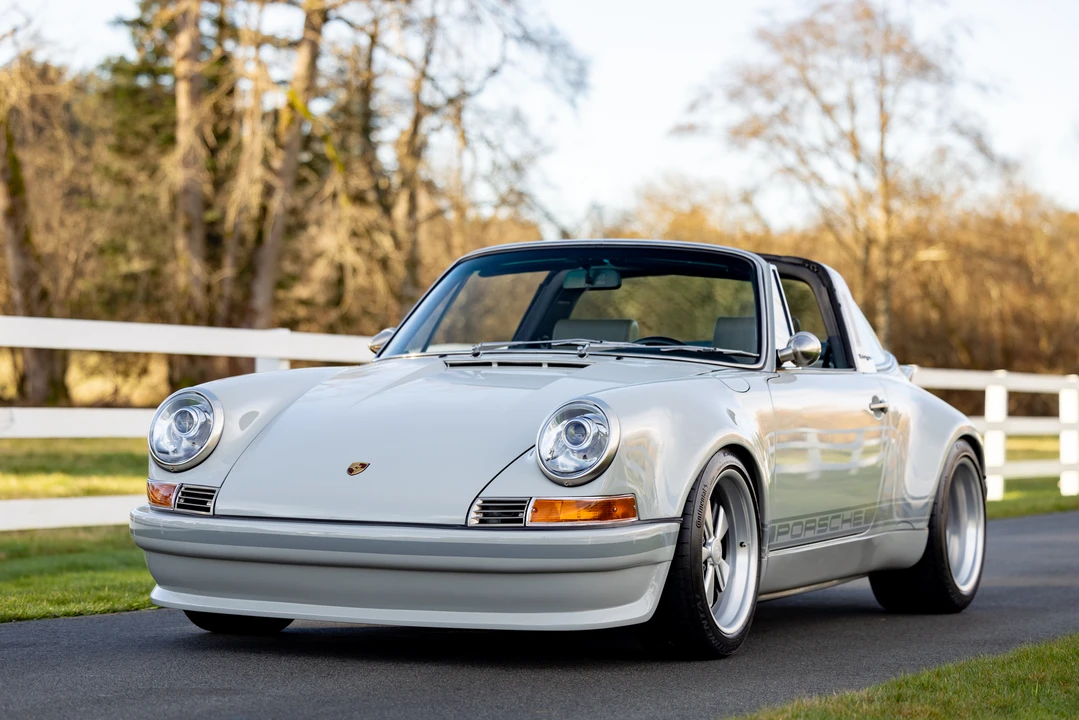 1987 Porsche 911 Carrera 3.2 - Image 2 of 31