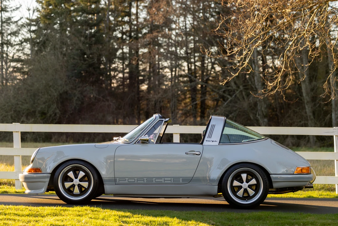 1987 Porsche 911 Carrera 3.2 - Image 28 of 31