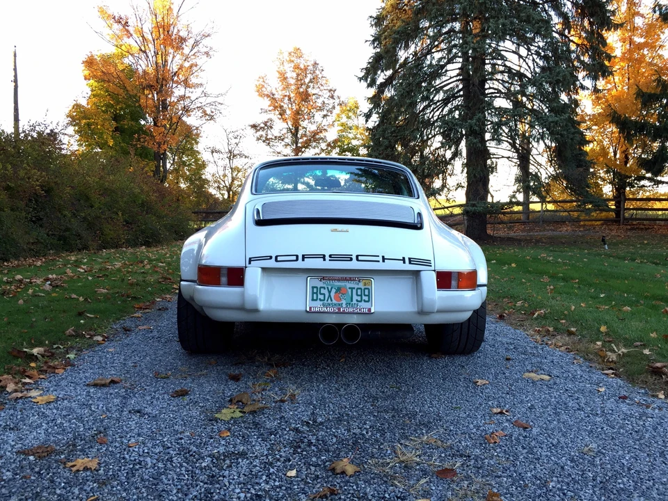 1987 Porsche 911 Carrera 3.2 - Image 4 of 31