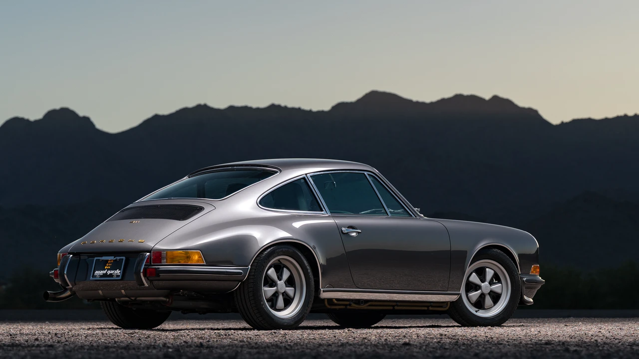 1988 Porsche 911 Carrera 3.2 - Image 19 of 31