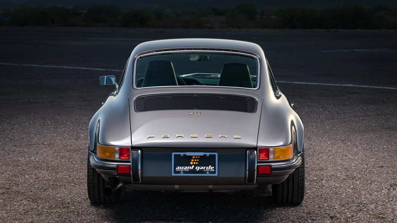 1988 Porsche 911 Carrera 3.2 - Image 27 of 31
