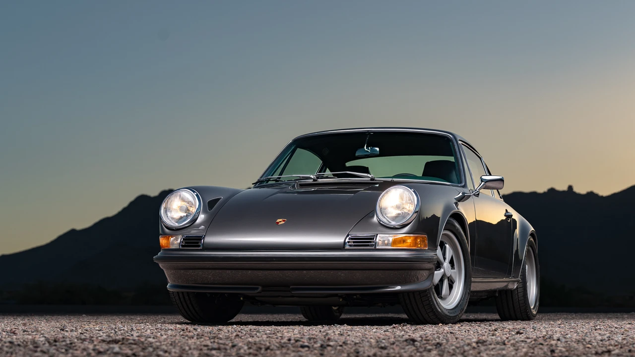 1988 Porsche 911 Carrera 3.2 - Image 6 of 31