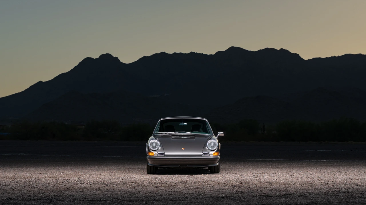 1988 Porsche 911 Carrera 3.2 - Image 7 of 31