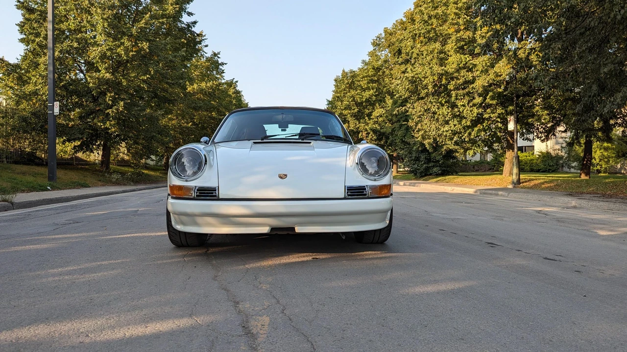 1988 Porsche 911 Carrera 3.2 - Image 15 of 31