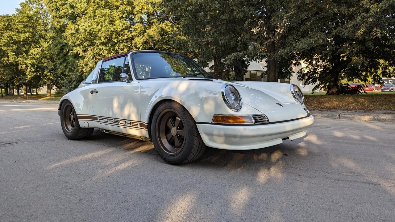 1988 Porsche 911 Carrera 3.2 - Image 29 of 31