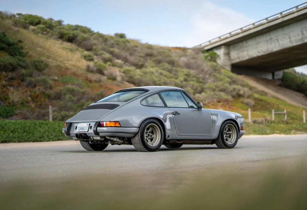 1989 Porsche 911 Carrera 3.2 - Image 16 of 31
