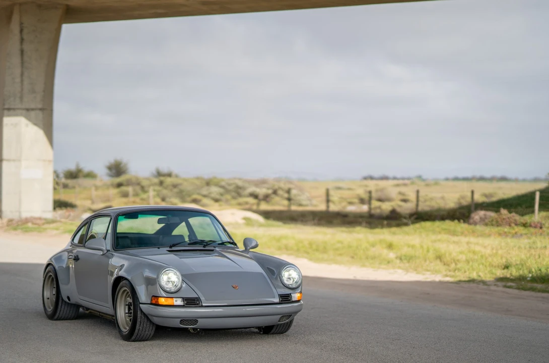 1989 Porsche 911 Carrera 3.2 - Image 13 of 31