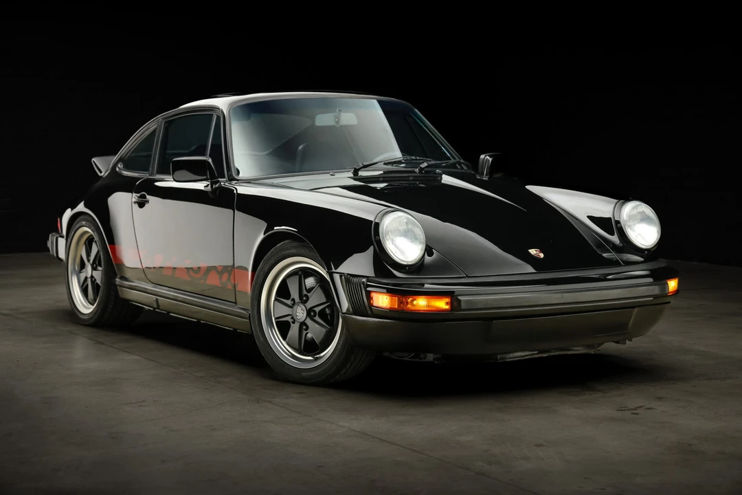 1989 Porsche 964 Carrera 4 - Image 18 of 31