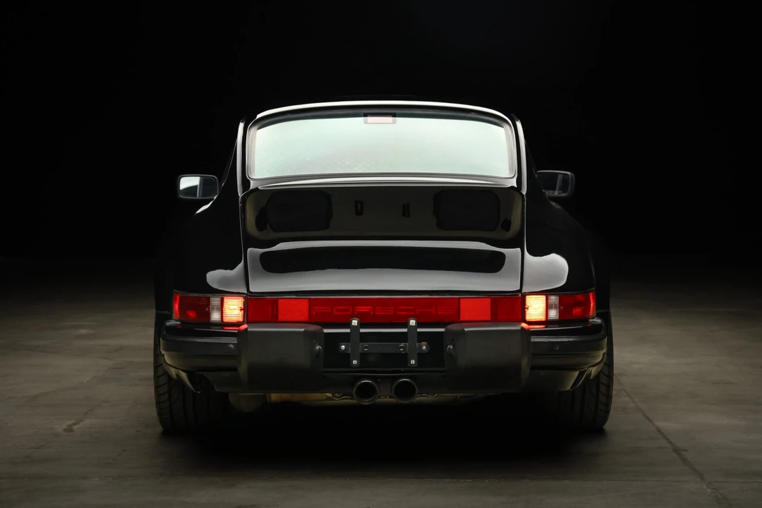 1989 Porsche 964 Carrera 4 - Image 30 of 31