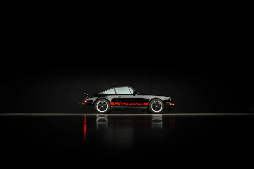 1989 Porsche 964 Carrera 4 - Image 20 of 31
