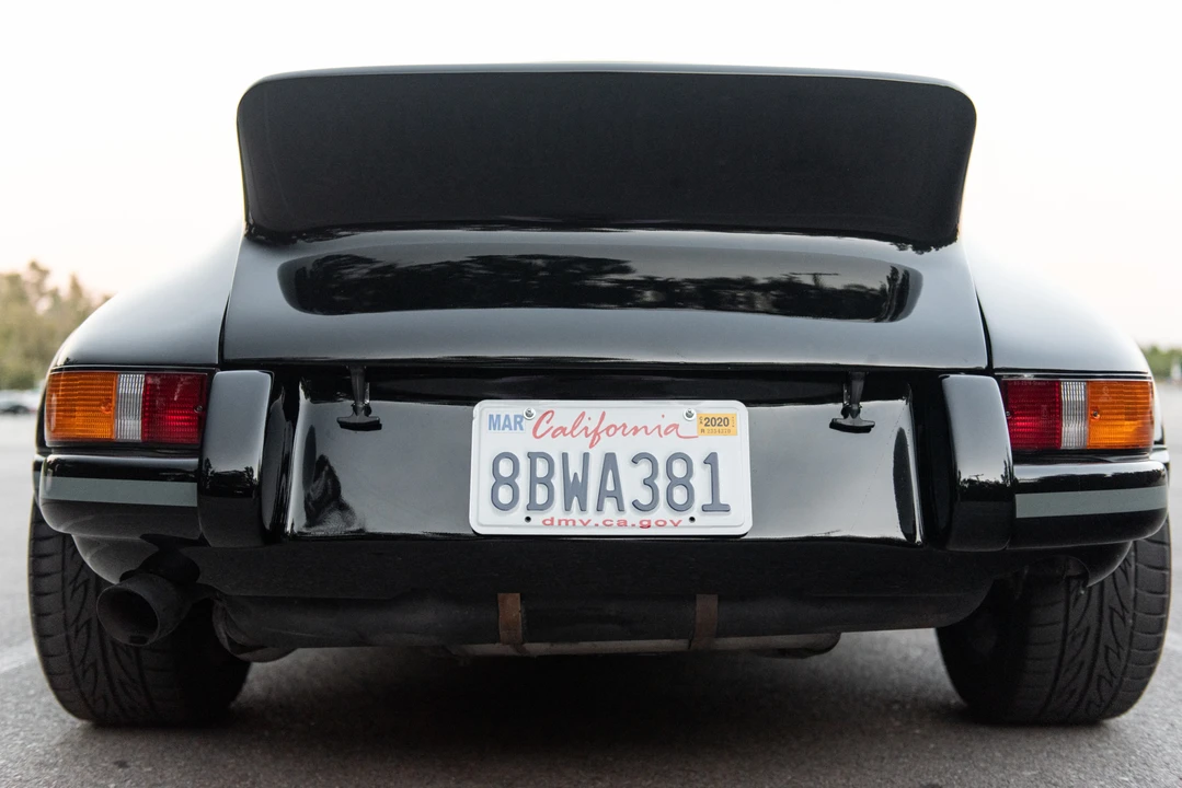 1989 Porsche 911 Carrera 3.2 - Image 7 of 31