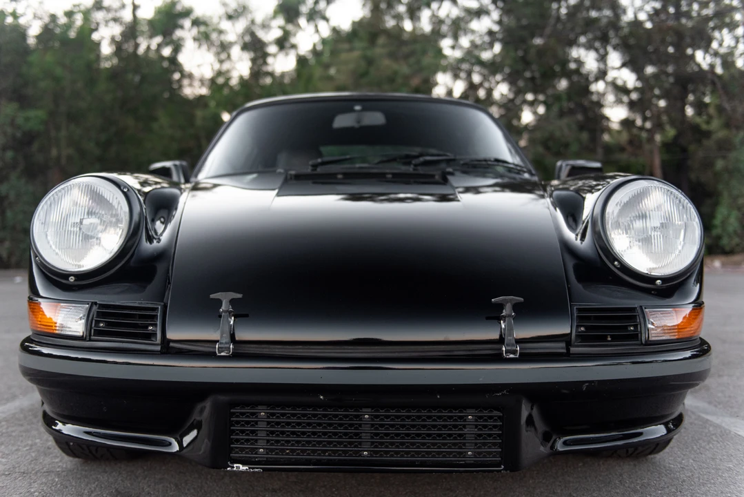 1989 Porsche 911 Carrera 3.2 - Image 13 of 31