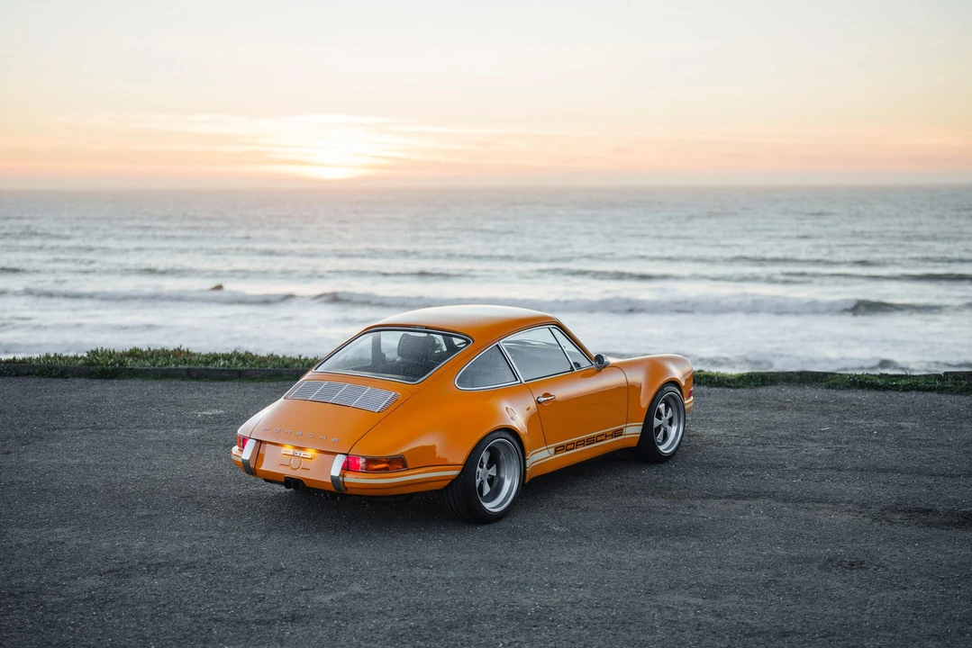 1990 Porsche 964 Carrera - Image 25 of 31
