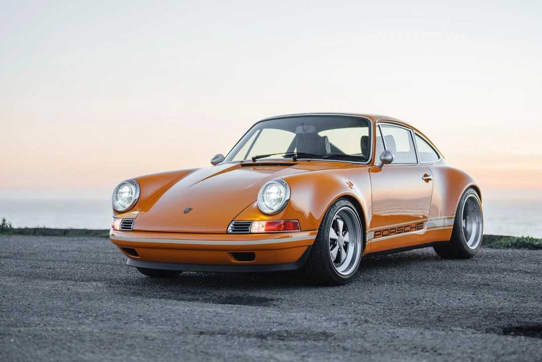 1990 Porsche 964 Carrera - Image 8 of 31
