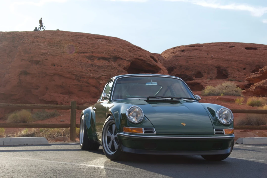 1990 Porsche 964 Carrera - Image 2 of 31