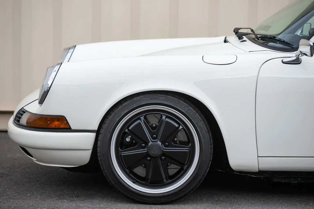 1990 Porsche 964 Carrera - Image 22 of 31